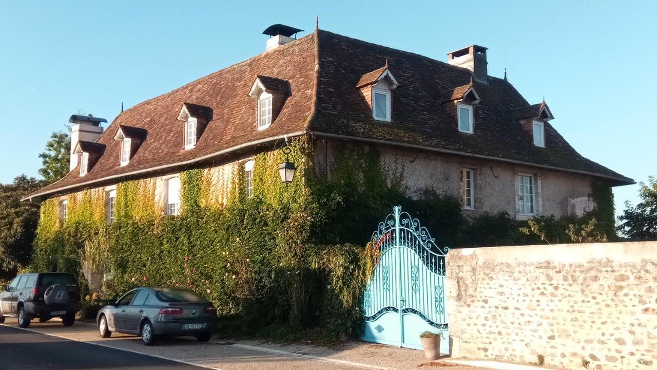 Maison Grandes Chambres Avec Cuisine -Jardin -Terrasse-Bbq Bastanes 外观 照片